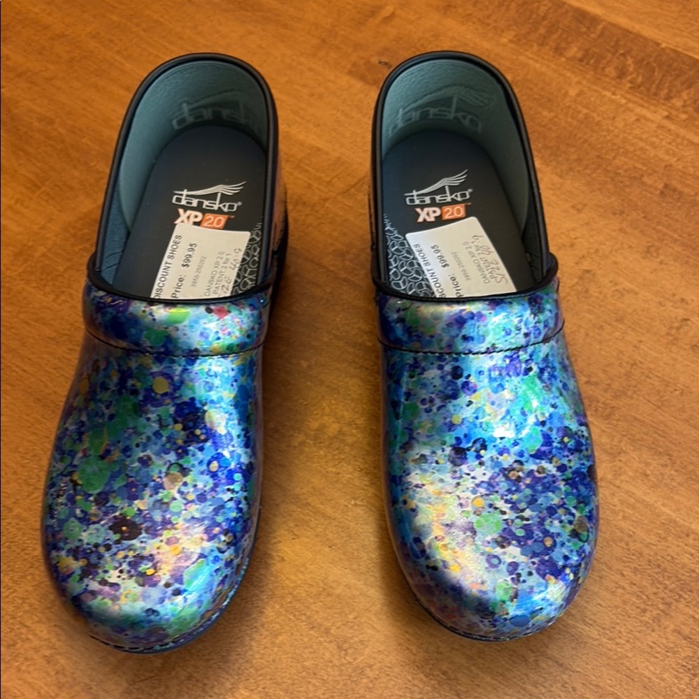 Dansko XP 2.0 Multicolor Clogs